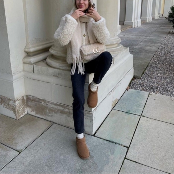 Massimo Dutti Boucle Cardigan Size Small - Picture 4 of 13